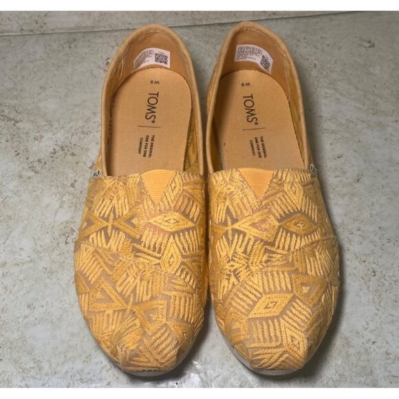 Toms Womens Yellow Embroidered Semi-sheer Slip-On Shoes Casual Boho Cottagecore - Picture 2 of 10